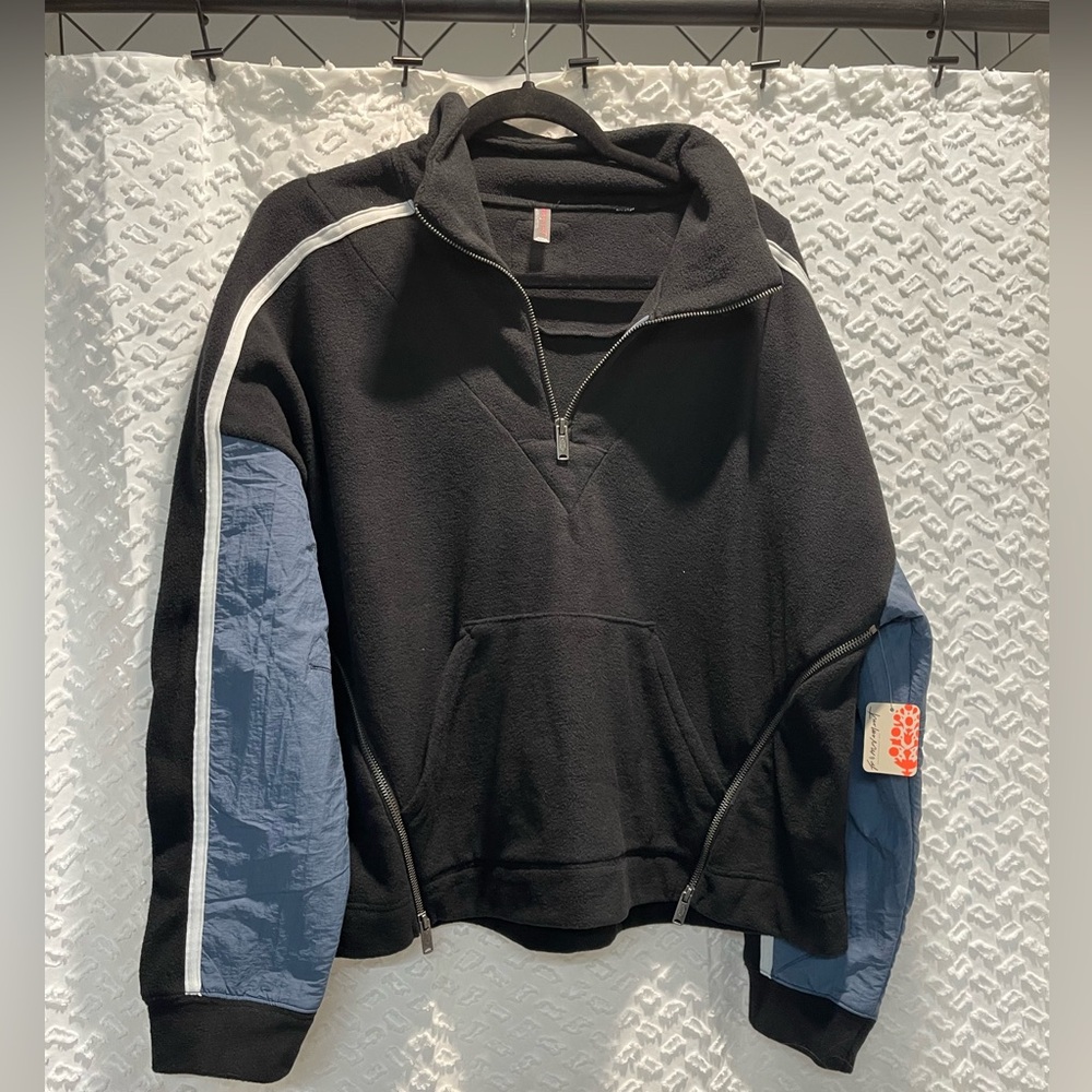 NWT FREE PEOPLE QUARTER ZIP